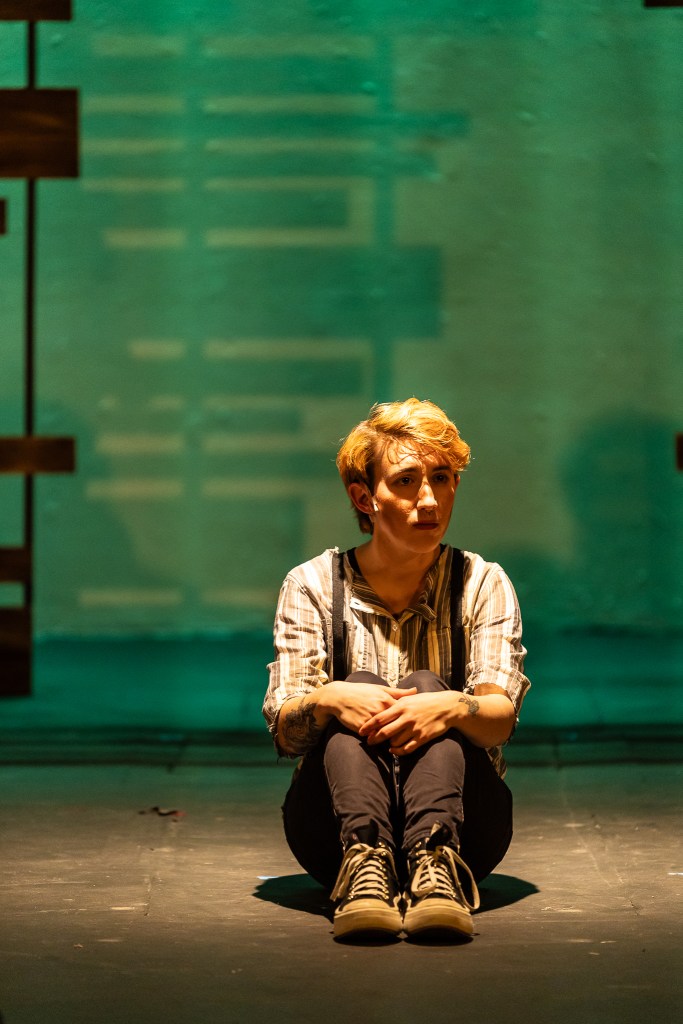 Peter and The Starcatcher&nbsp;Kneel